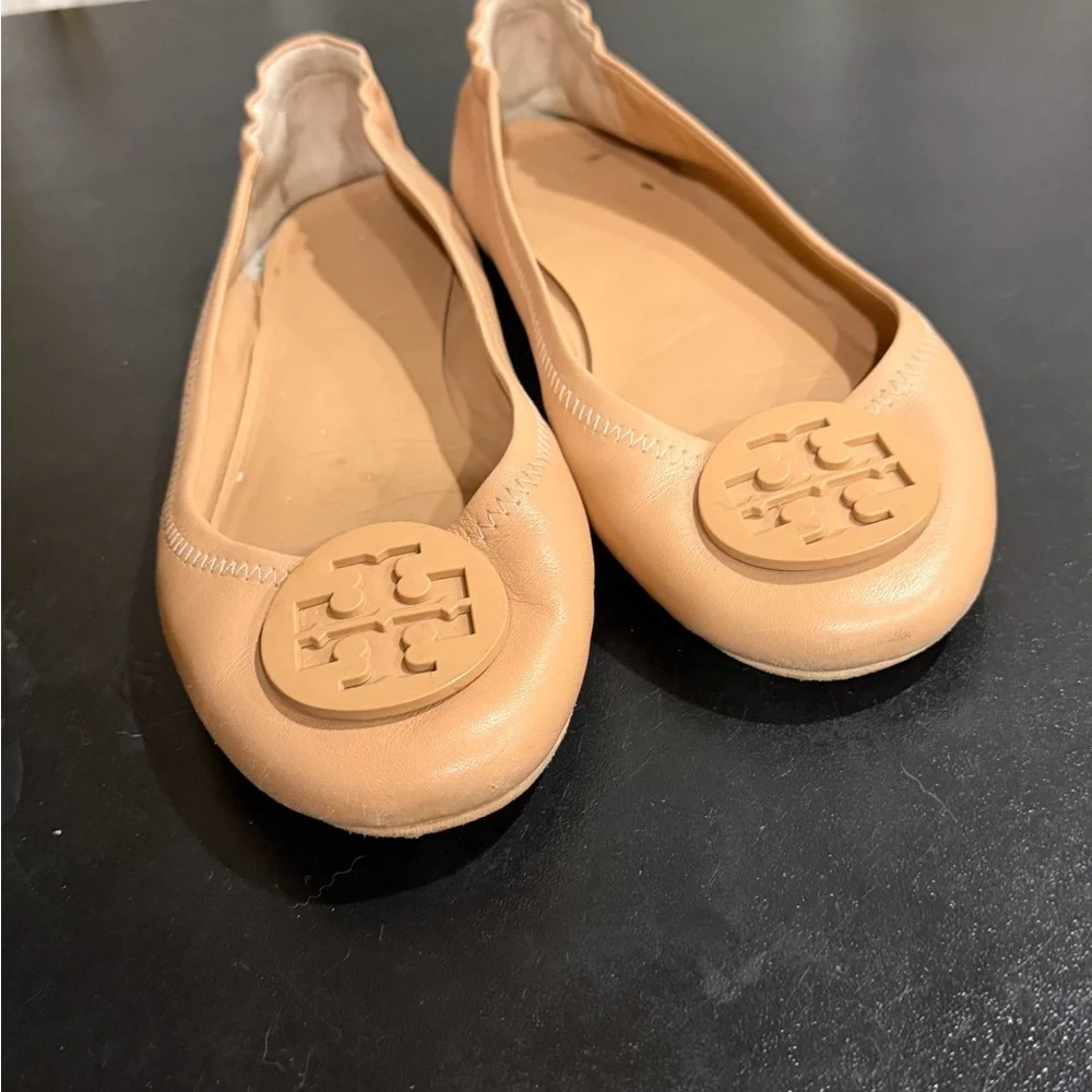 Tory Burch pink leather Flats size 9.5